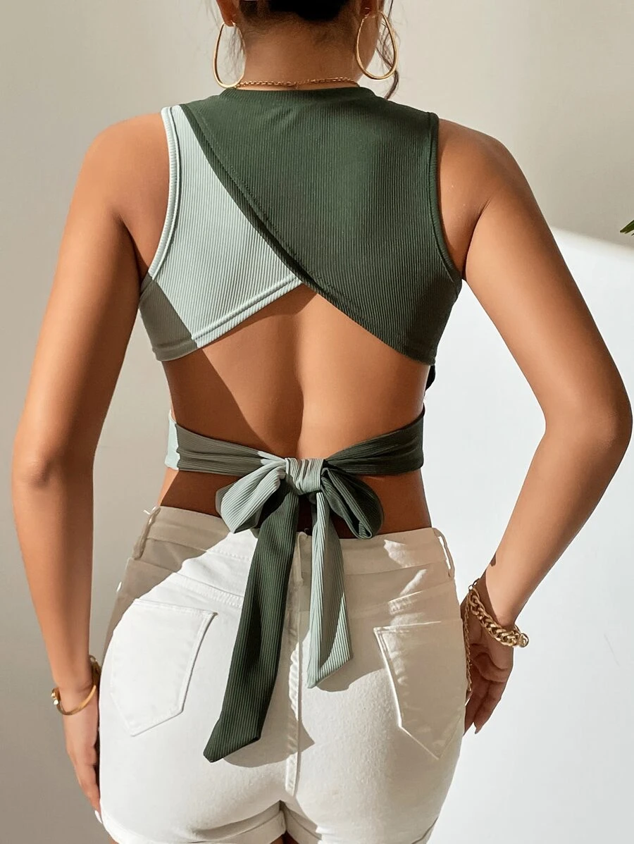 SHEIN Privé Two Tone Tie Backless Crop Tank Top Graphic Tees Women Tops - Green - View 1