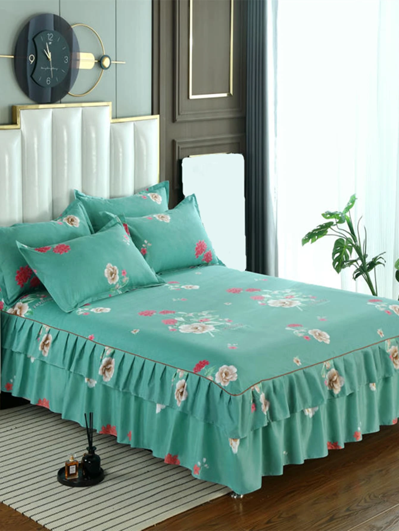 Faldón de cama con patrón floral ribete con fruncido