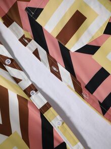 Manfinity Men Geo Print Shirt Without Tee - Multicolor - View 3