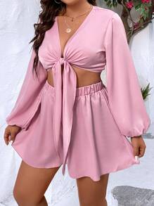 SHEIN Holidaya Plus Lantern Sleeve Knot Front Crop Top & Shorts - Baby Pink - View 3