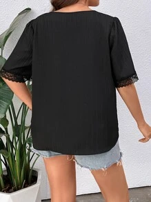 SHEIN LUNE Plus Contrast Lace Flounce Sleeve Blouse - Black - View 2