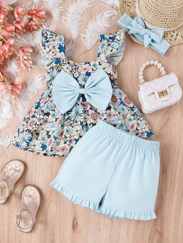 SHEIN Vintaside Kids Young Girl Floral Print Ruffle Trim Bow Front Top & Frill Hem Shorts & Headband