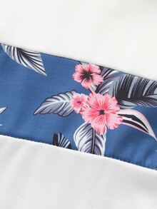 SHEIN Toddler Boys Tropical Print Tee & Shorts - Blue and White - View 3