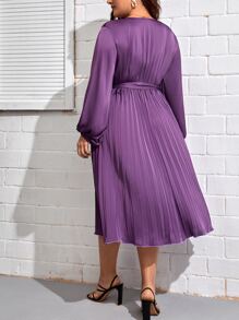 SHEIN Privé Đầm Plus Size Trọn gói Thắt lưng Xếp li màu trơn Thanh lịch - Màu tím - Xem 2