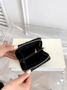 Minimalist Fuzzy Small Wallet - Black - View 7