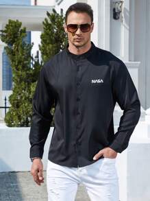 Manfinity Hombres Camisa con estampado de letra con botón - Negro - Ver 3