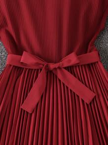 Tween Girl Batwing Sleeve Pleated Hem Belted Dress - Burgundy - View 5