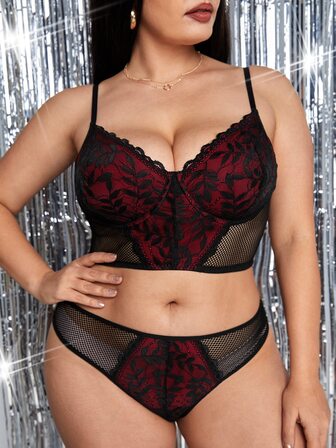 Set de lencería con encaje floral con aro