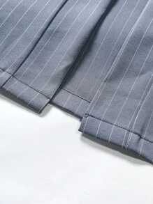 Manfinity Men Vertical Striped Dual Pocket Kimono Without Tee - Grey - View 3