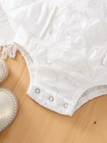 嬰兒提花荷葉邊後鎖孔連體衣 - 白色 - 查看 5