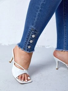 Plus High Waist Button Hem Skinny Jeans - Medium Wash - View 4