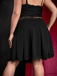 ROMWE PUNK Plus Contrast Lace Pleated Skirt - Black - View 2