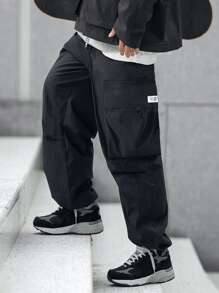 Claim Dot Quần ống đứng nam dáng rộng có túi nắp, cạp chun, họa tiết vá, màu đen trơn, đi chơi, mùa thu - màu đen - Xem 7