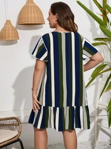 SHEIN LUNE Đầm Plus Size Viên lá sen Sọc Giải trí - Nhiều màu - Xem 2