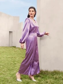 Modelyn Lantern Sleeve Satin Top & Split Hem Trousers Set - Lilac Purple - View 3