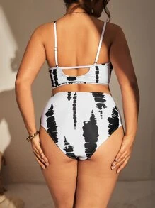 Conjunto bikini de talla grande con encaje y cordones teñidos anudados al frente, ideal para verano y playa - Blanco y Negro - Ver 2