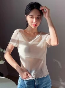 DAZY 萵苣邊網眼上衣,無百搭背心設計 - 米色 - 查看 3