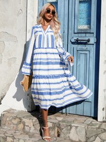 SHEIN VCAY Geo Print Notched Neck Ruffle Hem Smock Dress - Blue and White - View 3