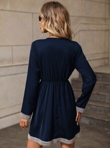 SHEIN LUNE Guipure Lace Trim Surplice Neck Dress - Navy Blue - View 2
