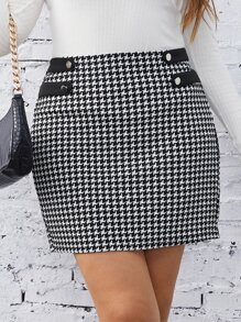SHEIN Privé Plus Houndstooth Print Button Detail Bodycon Skirt - Black and White - View 6