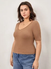 SHEIN BASICS 加大號v領純色t卹 - 卡其色 - 查看 5