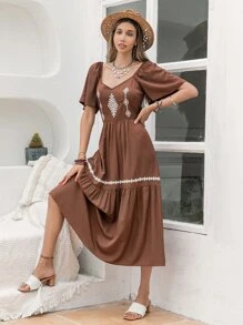 Rusttydustty Sweetheart Neck Embroidery Detail Ruffle Hem Dress - Coffee Brown - View 5