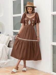 Rusttydustty Sweetheart Neck Embroidery Detail Ruffle Hem Dress - Coffee Brown - View 1