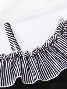 Niñas Shorts con top de rayas ribete con fruncido de cuello asimétrico - Blanco y Negro - Ver 3