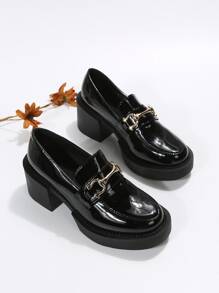 Women's Fashionable Classic Soft And Comfortable Outdoor Versatile Pu Chain Decor Round Toe Slip-on High Heel Shoes