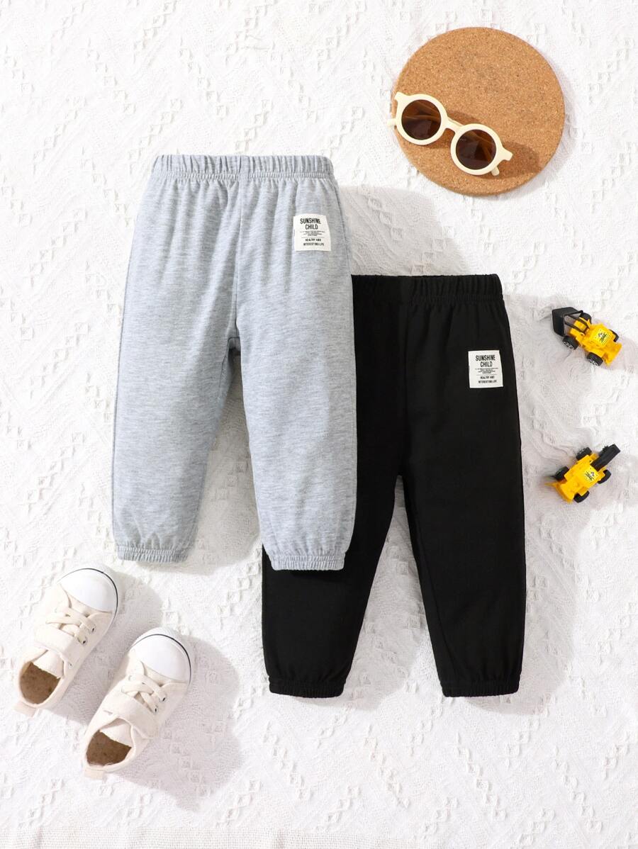 Baby 2pcs Letter Patched Detail Joggers - Multicolor - View 1