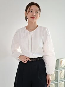 DAZY Solid Pleated Detail Button Front Blouse - White - View 7