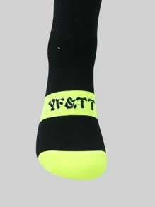 1pair Letter Graphic Sports Socks - Multicolor - View 3