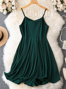 SHEIN LUNE 大碼素色前紐扣吊帶連衣裙 - 墨綠色 - 查看 2