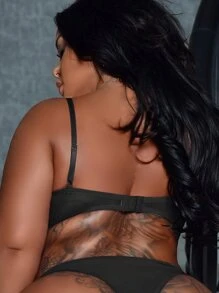 Plus Floral Lace Underwire Bra - Black - View 2