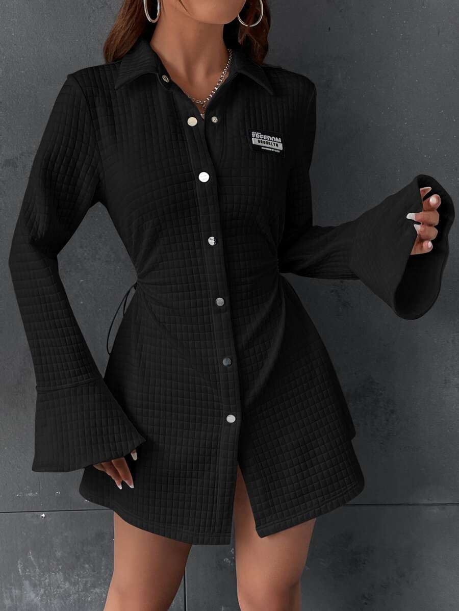 SHEIN EZwear 字母補丁細節荷葉袖襯衫洋裝