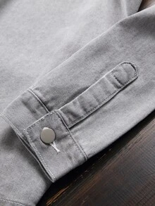 Manfinity Men Plus Dual Pocket Denim Shirt Without Tee - Grey - View 7