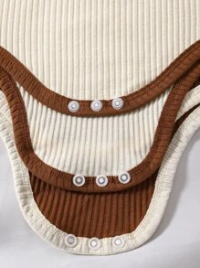 Baby 2pcs Contrast Binding Bodysuit - Multicolor - View 6