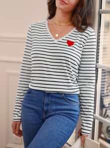 SHEIN Frenchy Striped Print Heart Embroidery Tee - White - View 2