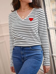 SHEIN Frenchy Striped Print Heart Embroidery Tee - White - View 5