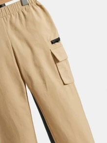 SHEIN Quần bé trai Túi Dây kéo màu trơn Giải trí - Màu Khaki - Xem 3