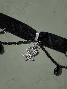 ROMWE Goth Gargantilla con diseño flor & de cuenta - Negro - Ver 3