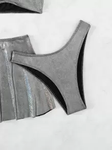 SHEIN Conjunto de bikini metálico holográfico Top halter fruncido y parte inferior de corte alto y falda Traje de baño de 3 piezas - Plateado - Ver 5
