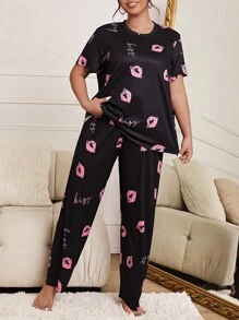 Plus Lip & Letter Graphic PJ Set / Pajama Set - Black - View 4