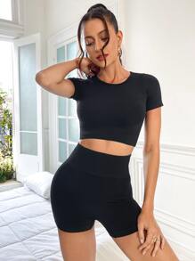 Yoga Basic 素色短款T恤和寬腰帶騎行褲