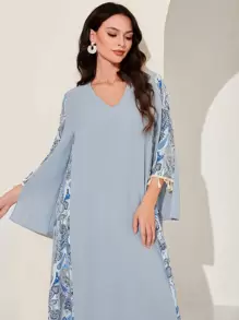 Al Najma 佩斯利印花镶片流苏细节长袍，端庄的长袖阿拉伯连衣裙