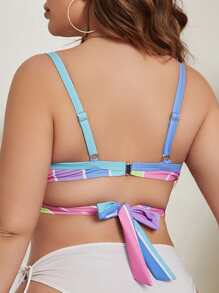 Top bikini de rayas cruzado con cordón trasero push up