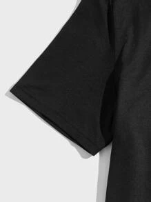 Manfinity Men Reflective Heart Print Tee - Black - View 4