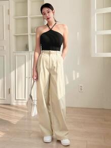 DAZY Top Halter Descubierto Con Tirantes Cruzados Y Sólido