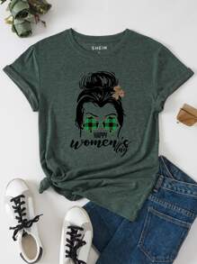 SHEIN LUNE Camiseta con estampado de figura y slogan - Verde Oscuro - Ver 1