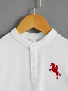 SHEIN 小男童人像和馬刺繡POLO衫